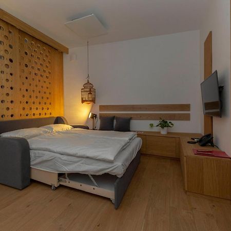 Apartma Jenkova Rezidenca Kranj Exterior foto